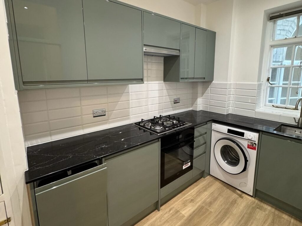 16-kitchen-12
