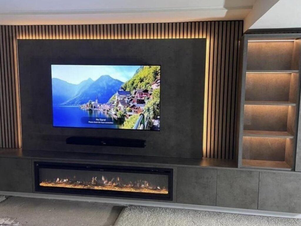 17-tv-wall1-1600x1200